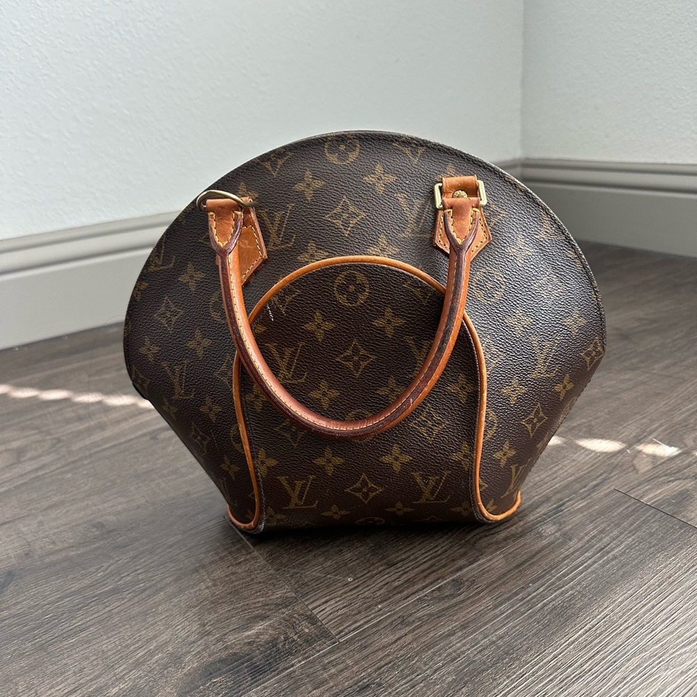 Vintage Louis Eloise bag